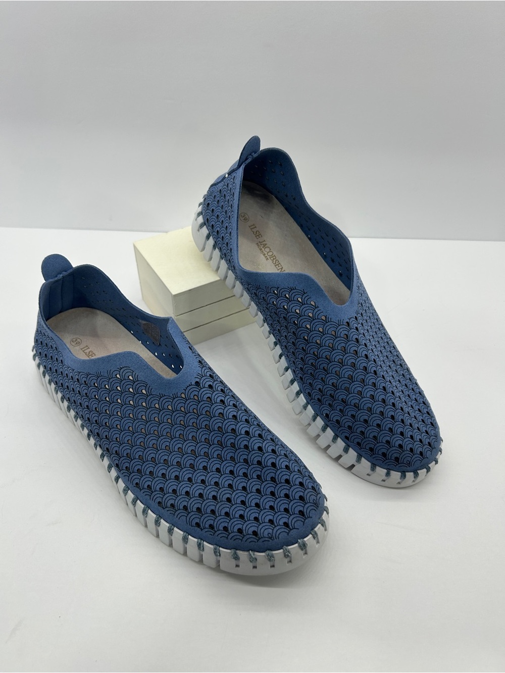 Ilse Jacobsen Tulip Slip-on Sneaker Blue Size 9 / EU 39